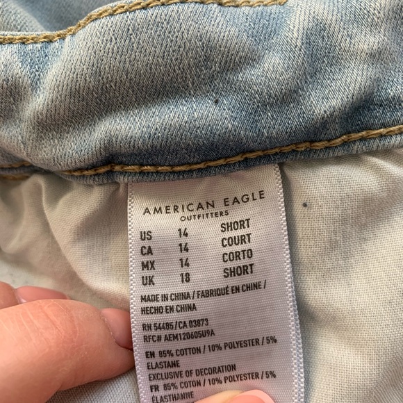 American Eagle Jeans - Picture 3 of 3
